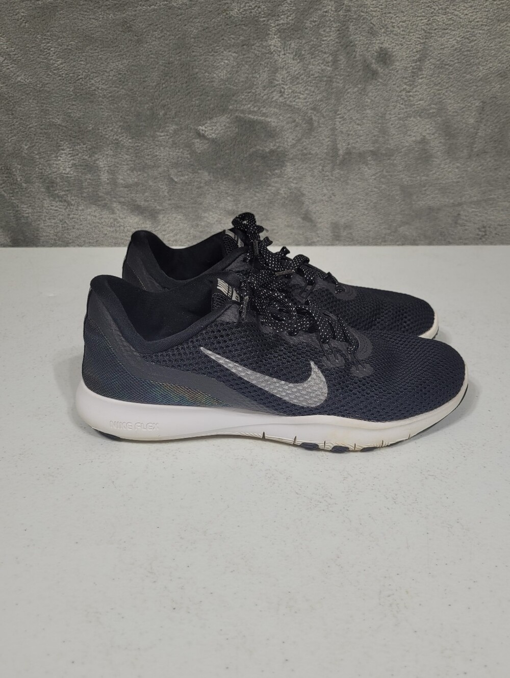 Nike Flex TR 7 Running Training Shoes Womens Size 7 Black Oil Spill